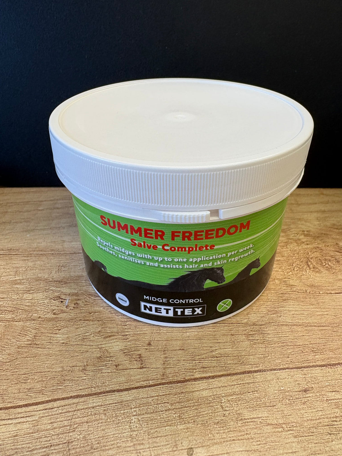 NetTex Summer Freedom Salve Complete 300ml - BB date March 2026 (small split in casing)